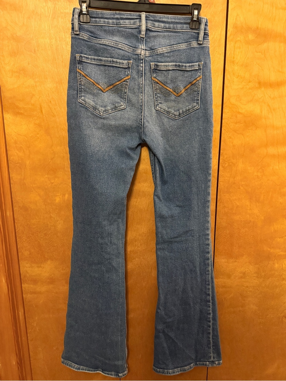 Idyllwind Boot Cut medium wash jeans size 4 x32